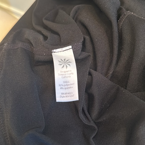 Athleta ST Black Reflective Decal Skort EUC - Picture 6 of 6